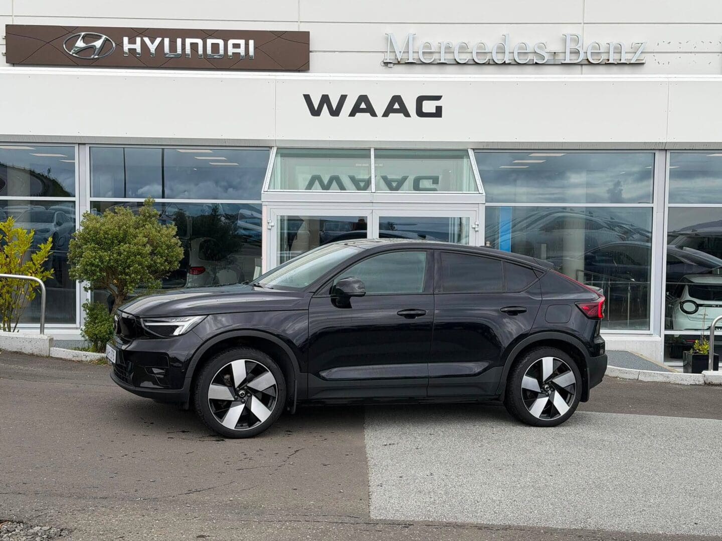 Volvo C40 EV 4WD